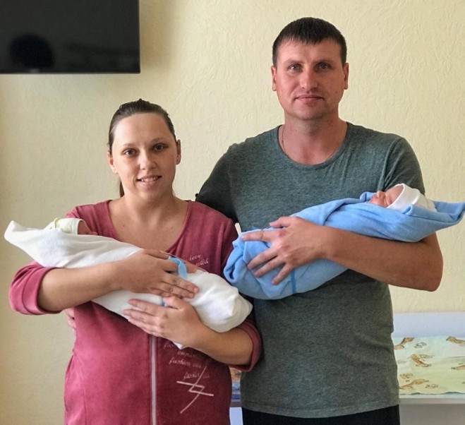 У Тернополі народилася двійня хлопчиків: вага кожного – понад 3 кг (ФОТО)